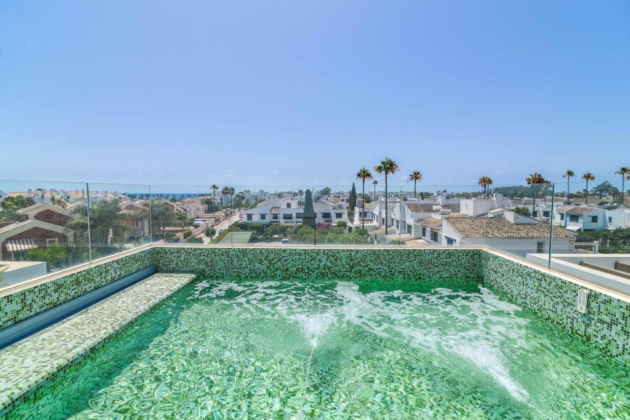 Villaer Perlas Del Mar Marbella